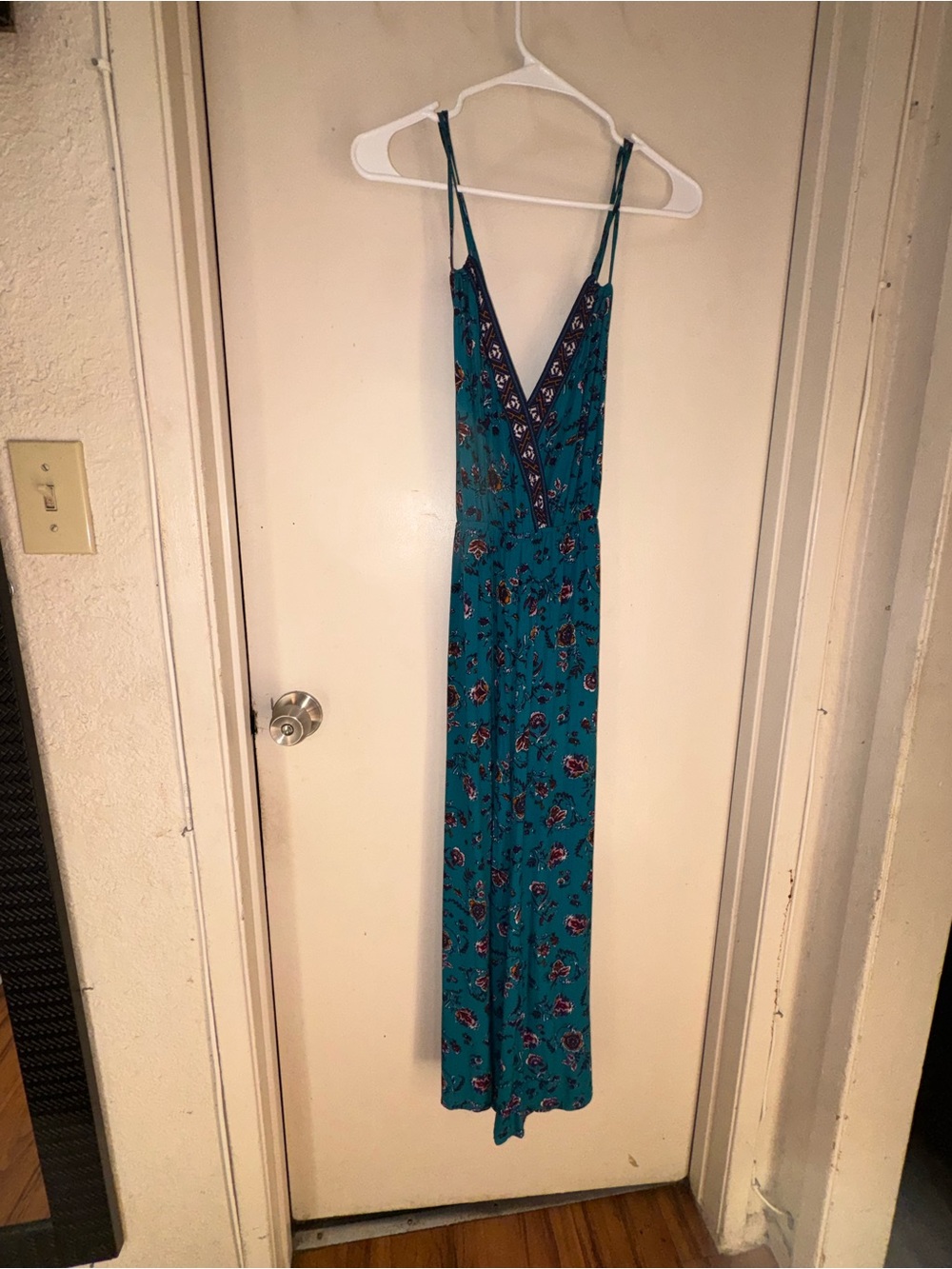 Eyeshadow Teal Floral Crisscross Wide-Leg Jumpsuit - Picture 6 of 10